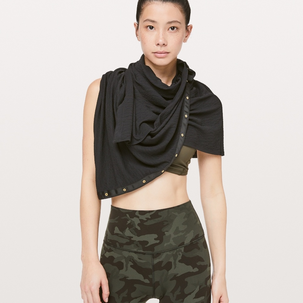 Rare NWT Lululemon Vinyasa Scarf Black Crinkle